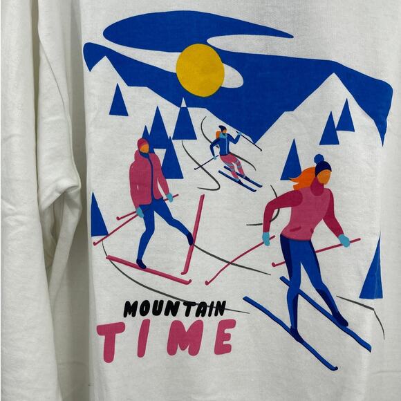 Chemistry Womens Mountain Time White Sweatshirt Long Sleeves Crew Neck Large NEW - Picture 2 of 6